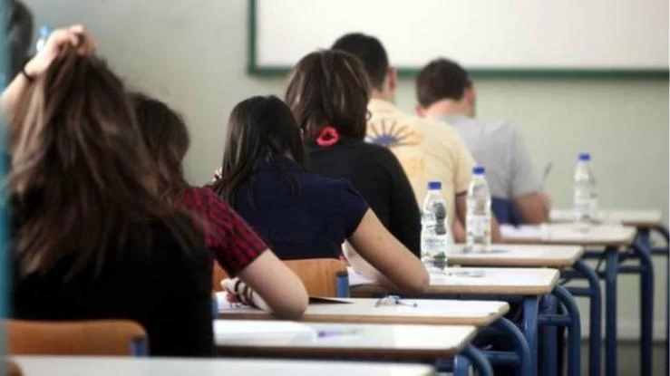 Πανελλήνιες 2019: Βήμα-βήμα η διαδικασία ώστε να μπορεί ένας υποψήφιος να δει το γραπτό του
